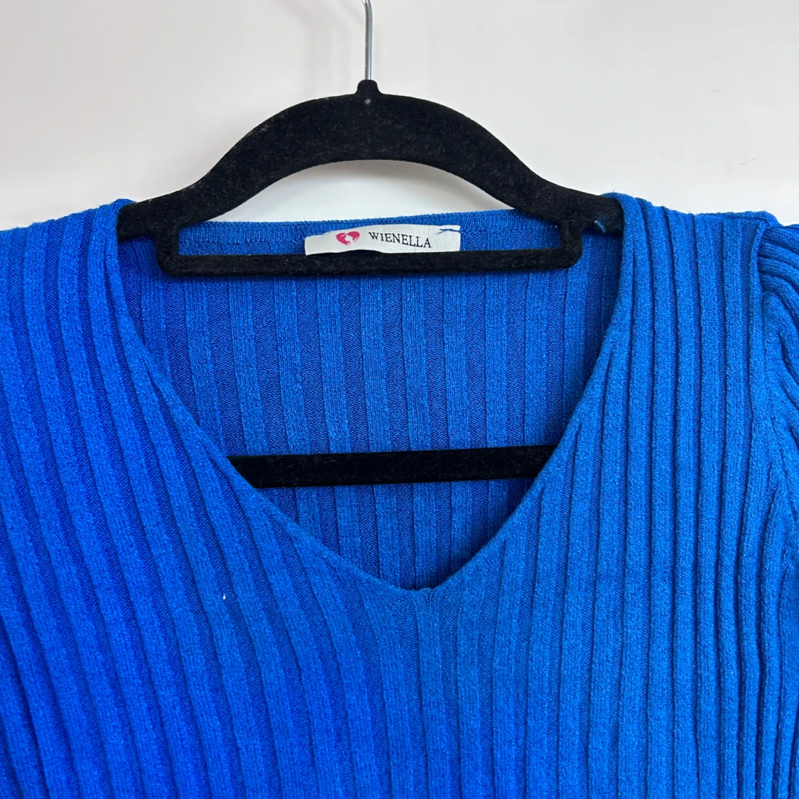 Blå ribbad tröja från Wienella - 2