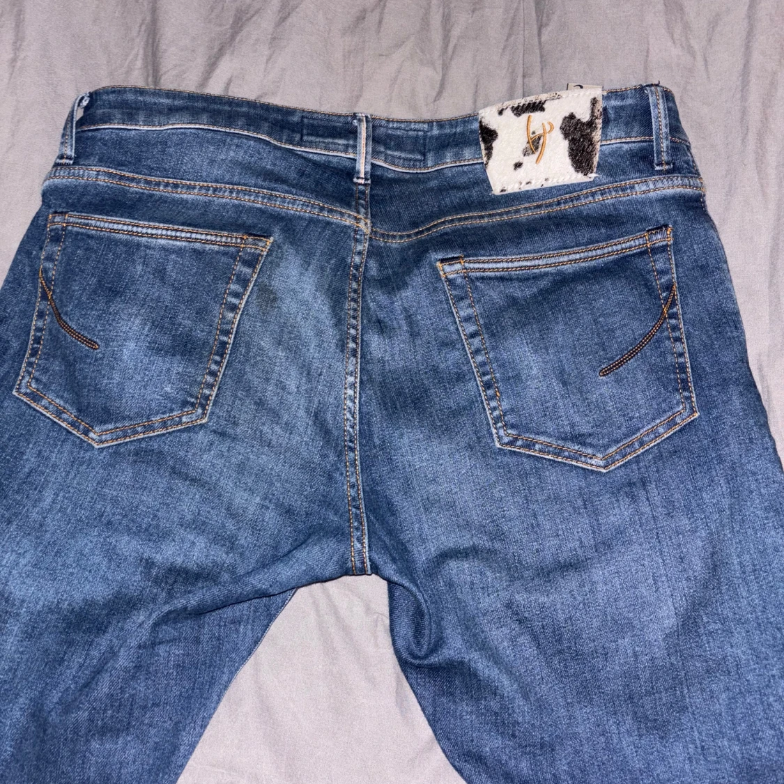 Blå jeans från Handpicked, stl 32 - 4