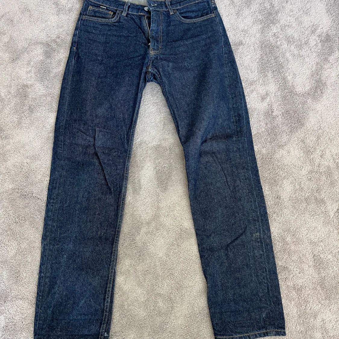 Mörkblå raka jeans - 2