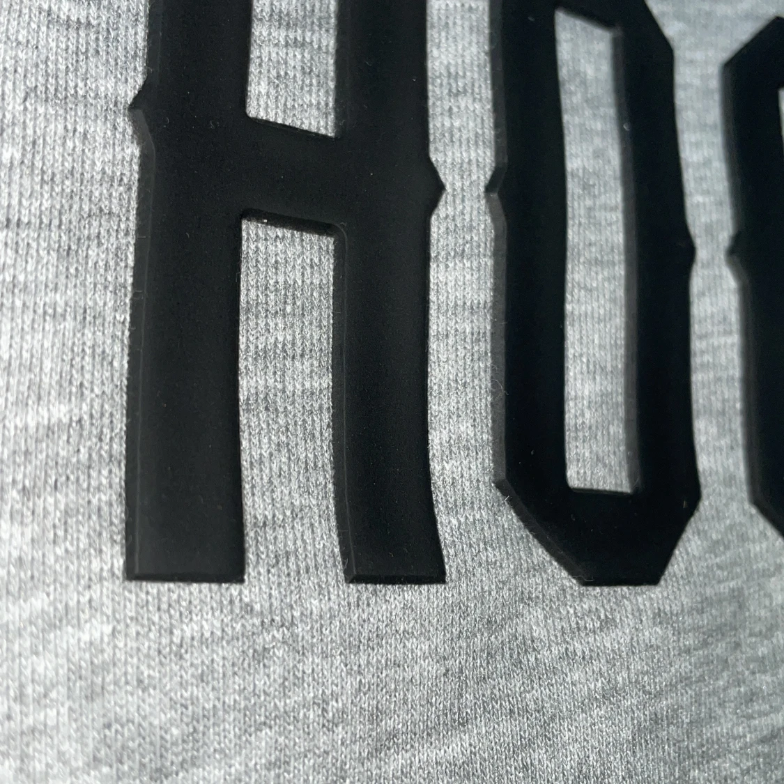 Grå och svart hoodie från Hoodrich - 3