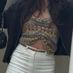 Missoni top - Missoni inspirerad tubtopp. Är typ en kjol egentligen men jag har använt den såhär. Men som kjol slutar den under rumpan. Supersöt, går att scruncha upp med bandet som på bilden. Storlek s men passar xs-s