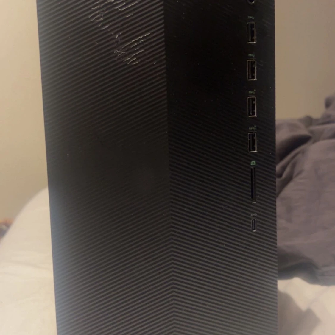 HP Pavilion Desktop TP01-2000no