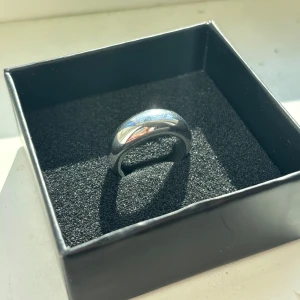 Silver ring Edblad - Silver ring från Edblad. Storlek L (18,5mm). Jättefint skick!