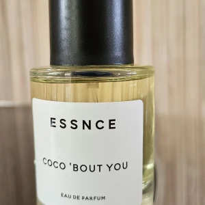 ESSNCE Coco 'Bout You Eau de Parfum - Säljer min Essnce Coco bout You. Har tagit ca 10 sprut. 
