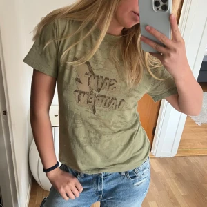 Saint laurent tshirt - As cool ysl tshirt i S!!!