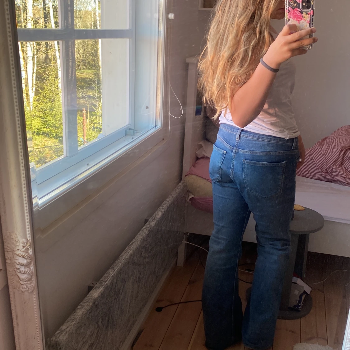 Blå bootcut jeans - 1