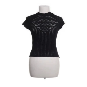 Zara top - Zara top i storlek m, passar jättebra till vardag och fest