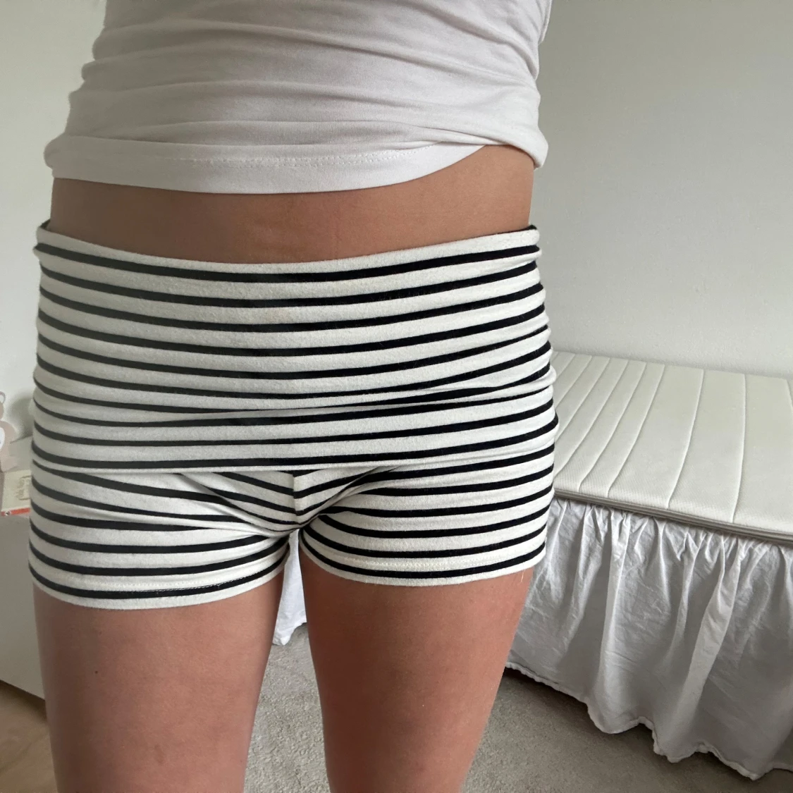 Randiga shorts i bomull - 2