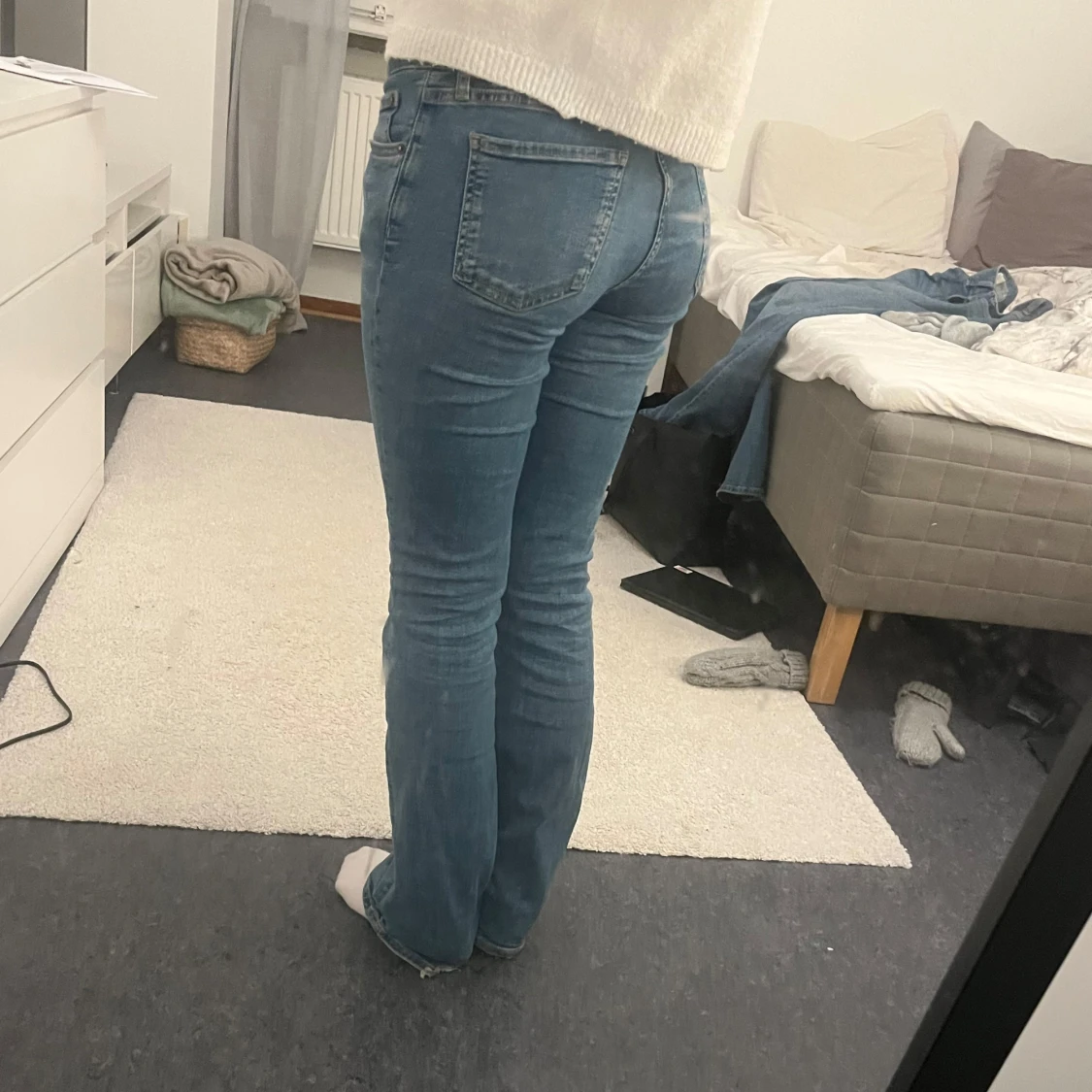 Blå bootcut jeans från ZARA - 2