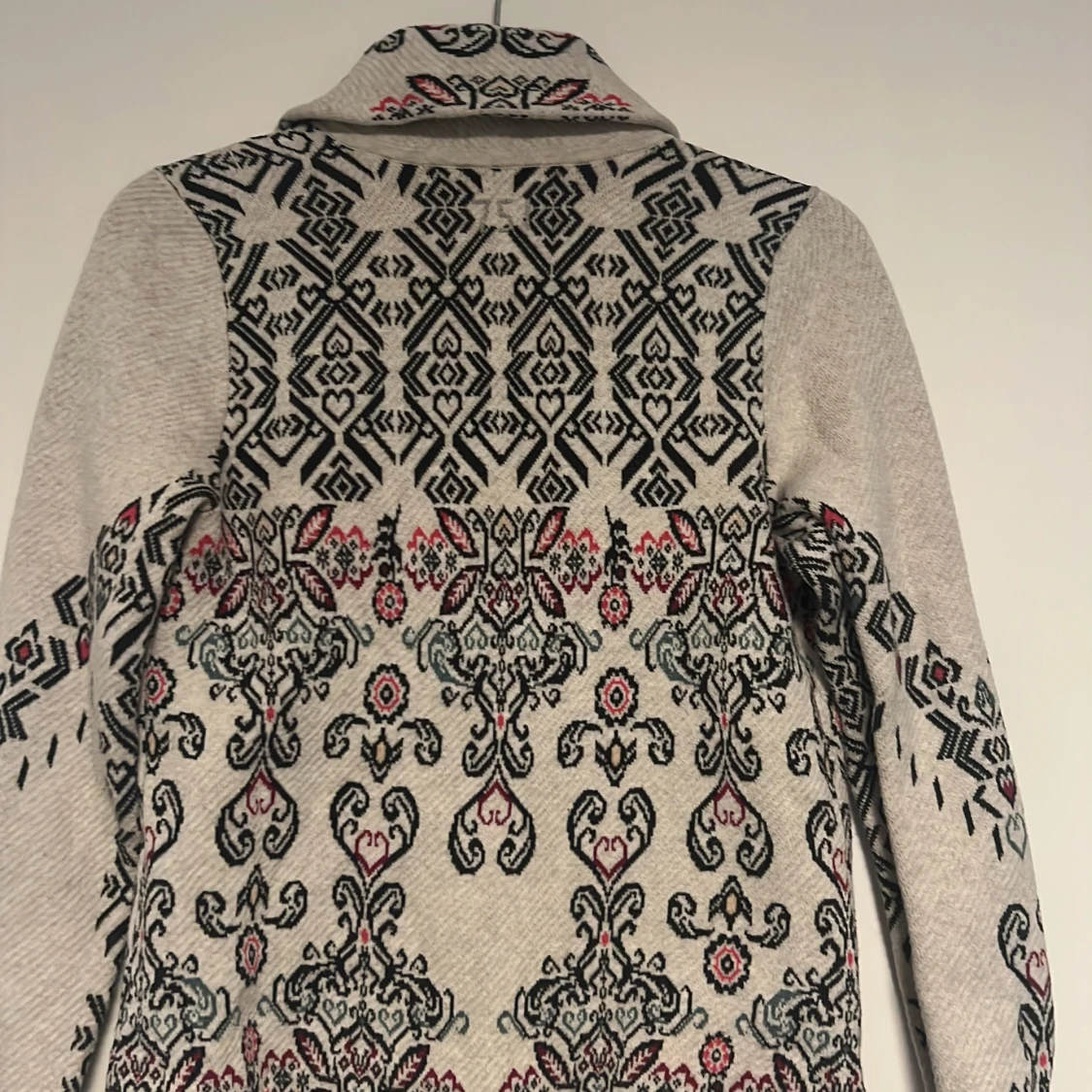 Mönstrad kofta från Odd Molly med knyt - 4