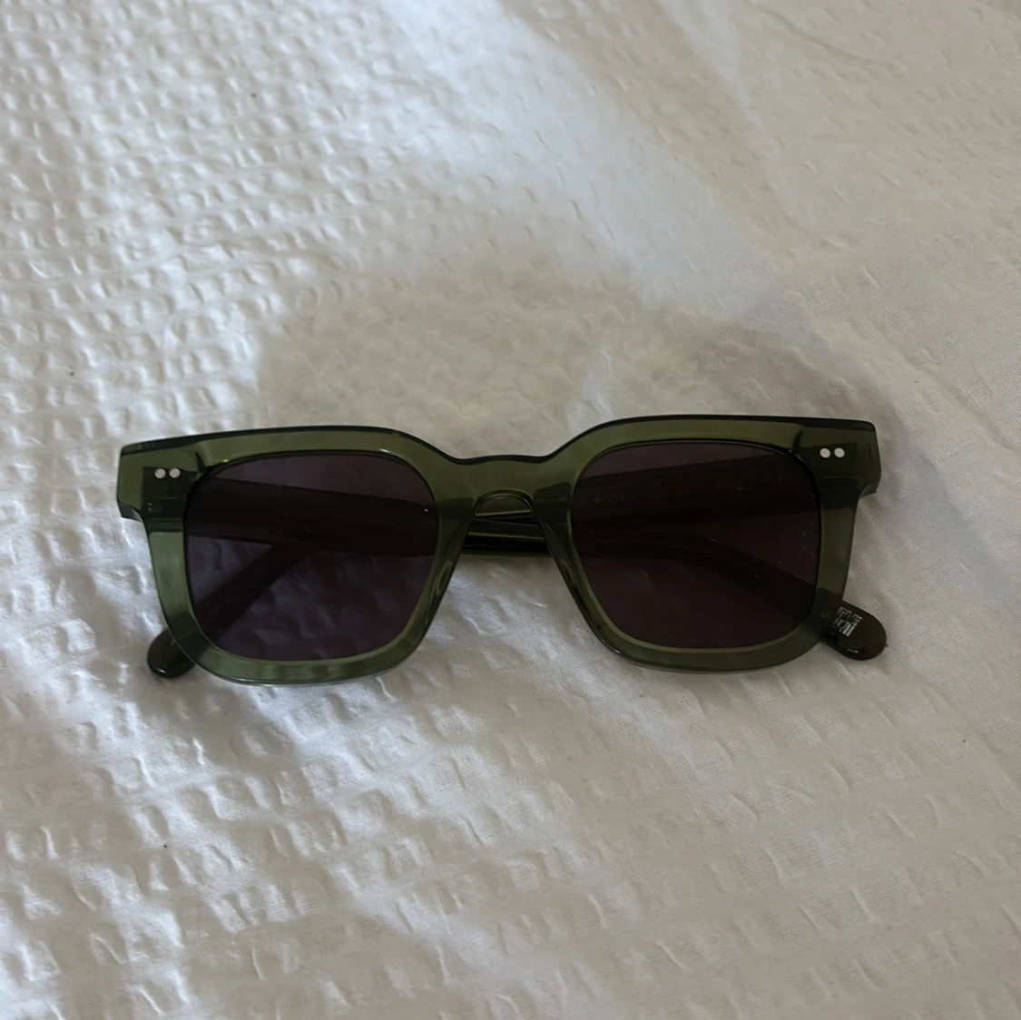 Gröna solglasögon chimi #004
