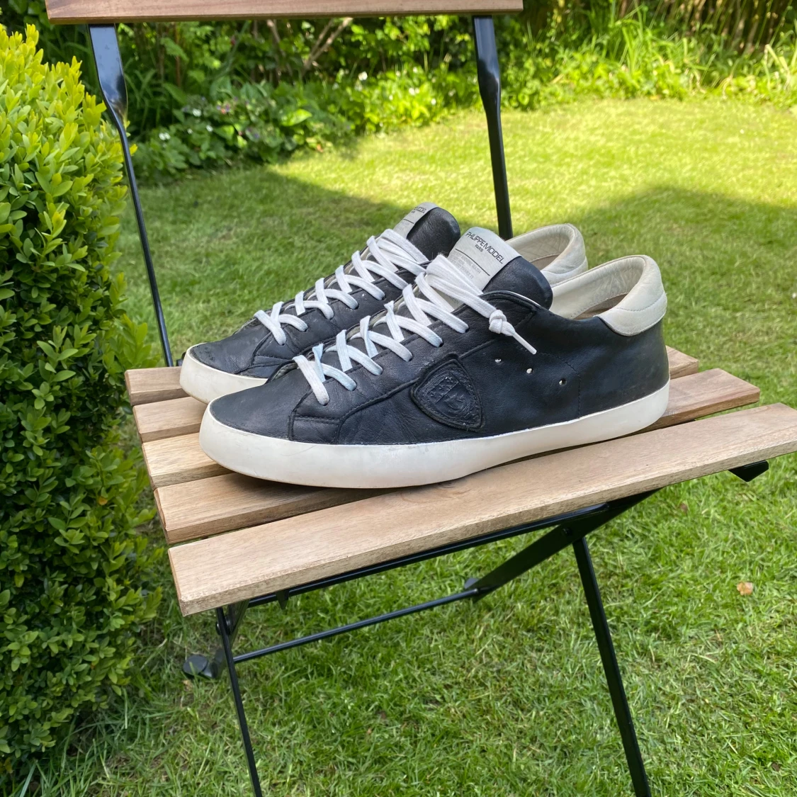 Svarta från Philippe Model skor