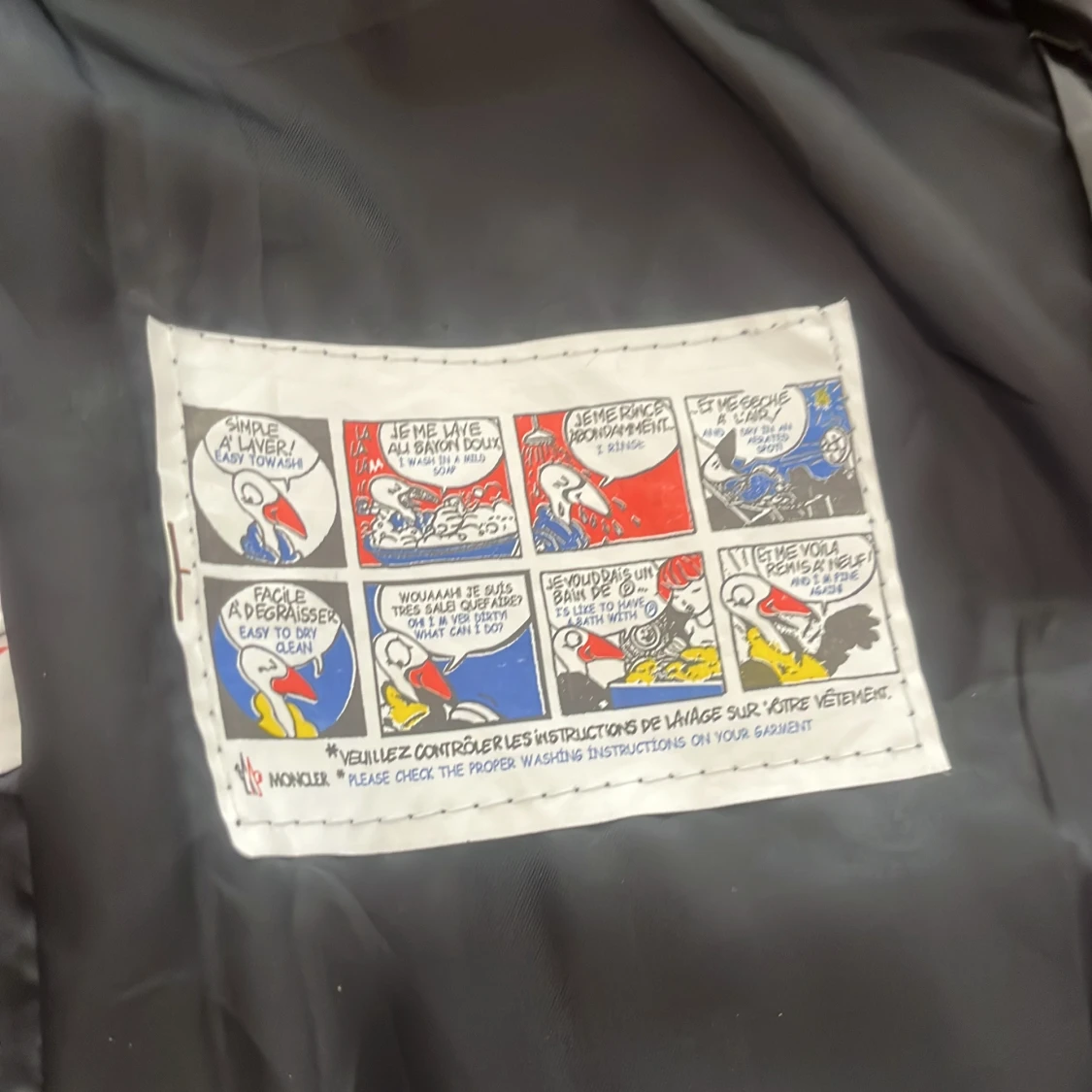 Svart dunväst från Moncler - 3