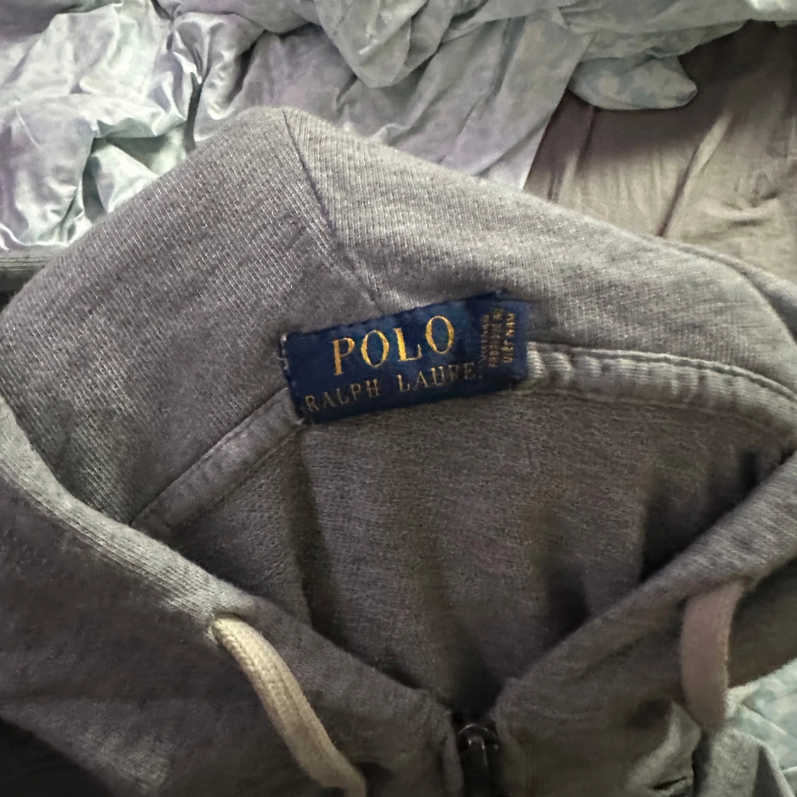 Grå hoodie med dragkedja från Polo Ralph Lauren - 1