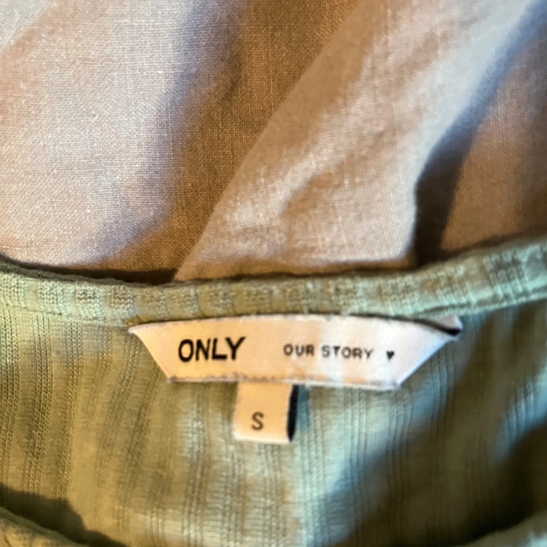 Mintgrön topp från ONLY - 4