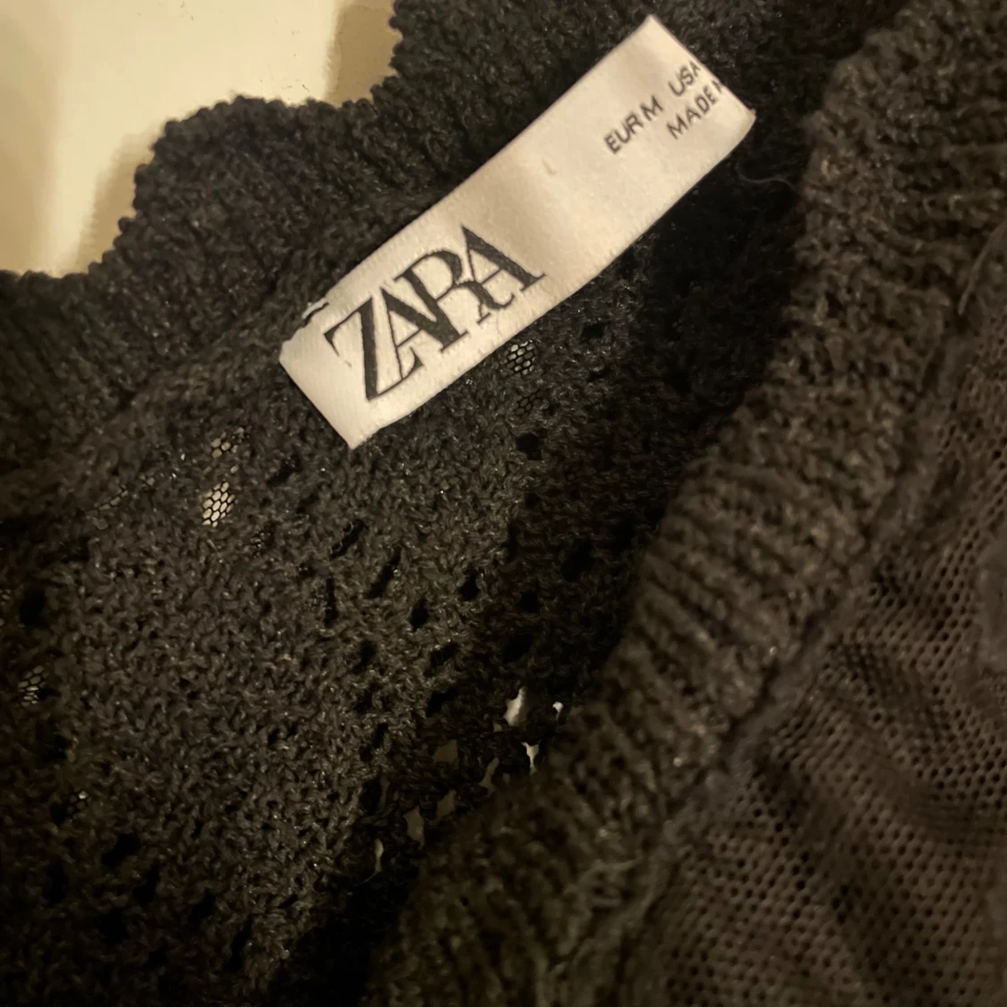 Svart stickad topp från Zara - 91