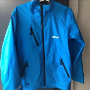 Helly hansen  - Nytt  Använd 1 gång  Storlek XS-S