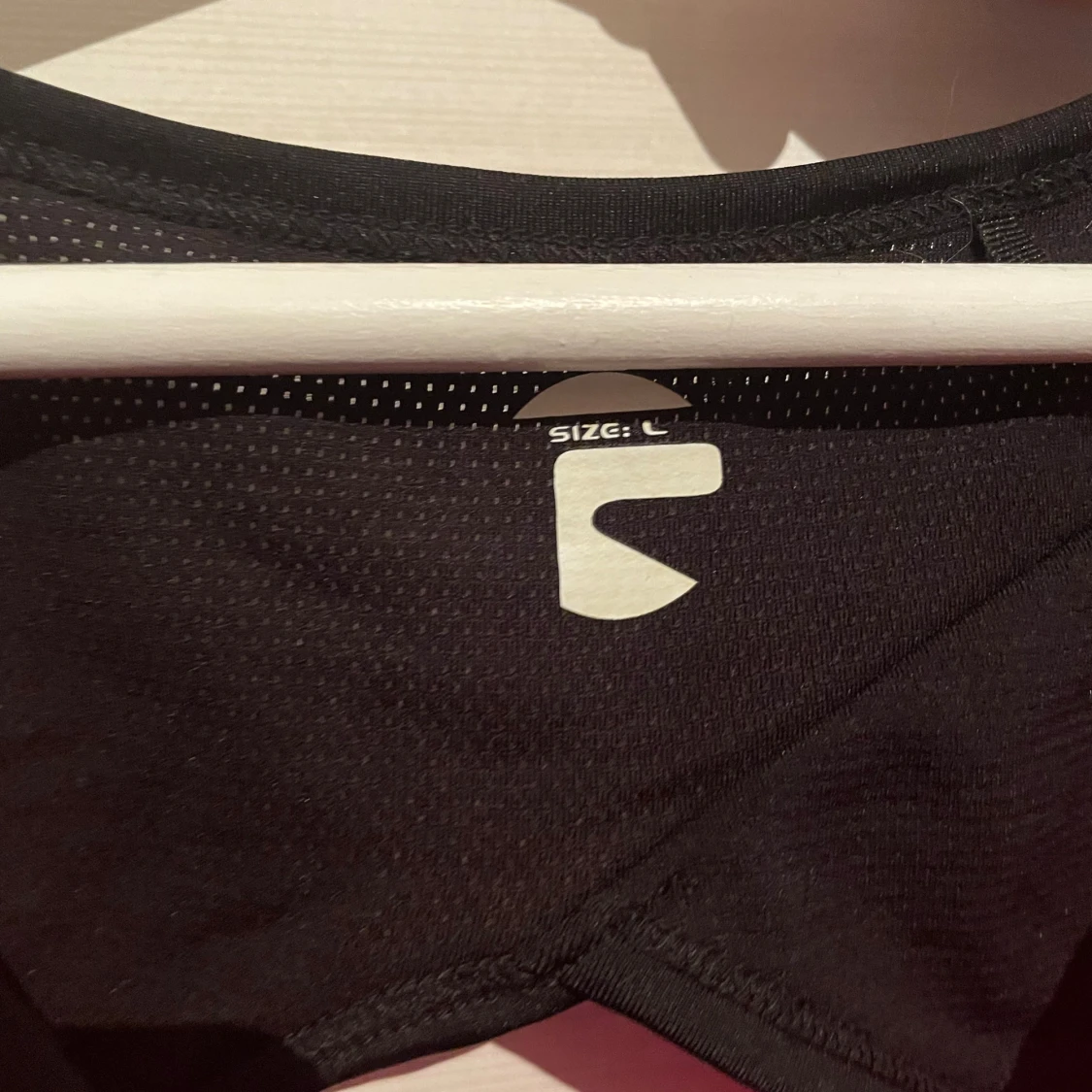 Fint neonrosa linne. Strl M - 90