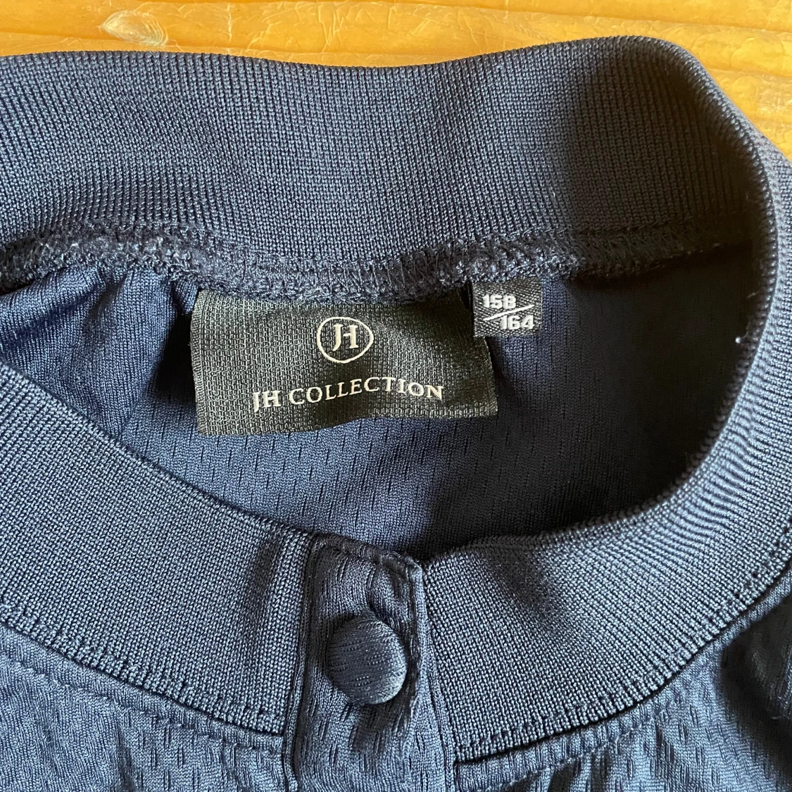 Mörkblå topp från JH Collection - 91