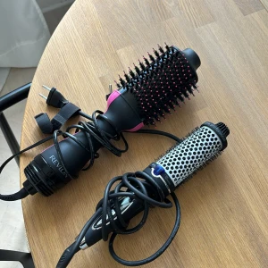 Hårfön /blowout - Knappt använda, 200kr/st