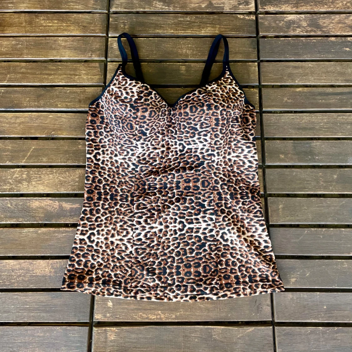 Leopardmönstrad korsettopp 