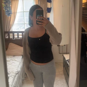 Kofta - Kofta från Hm använt typ 3-5 gånger   