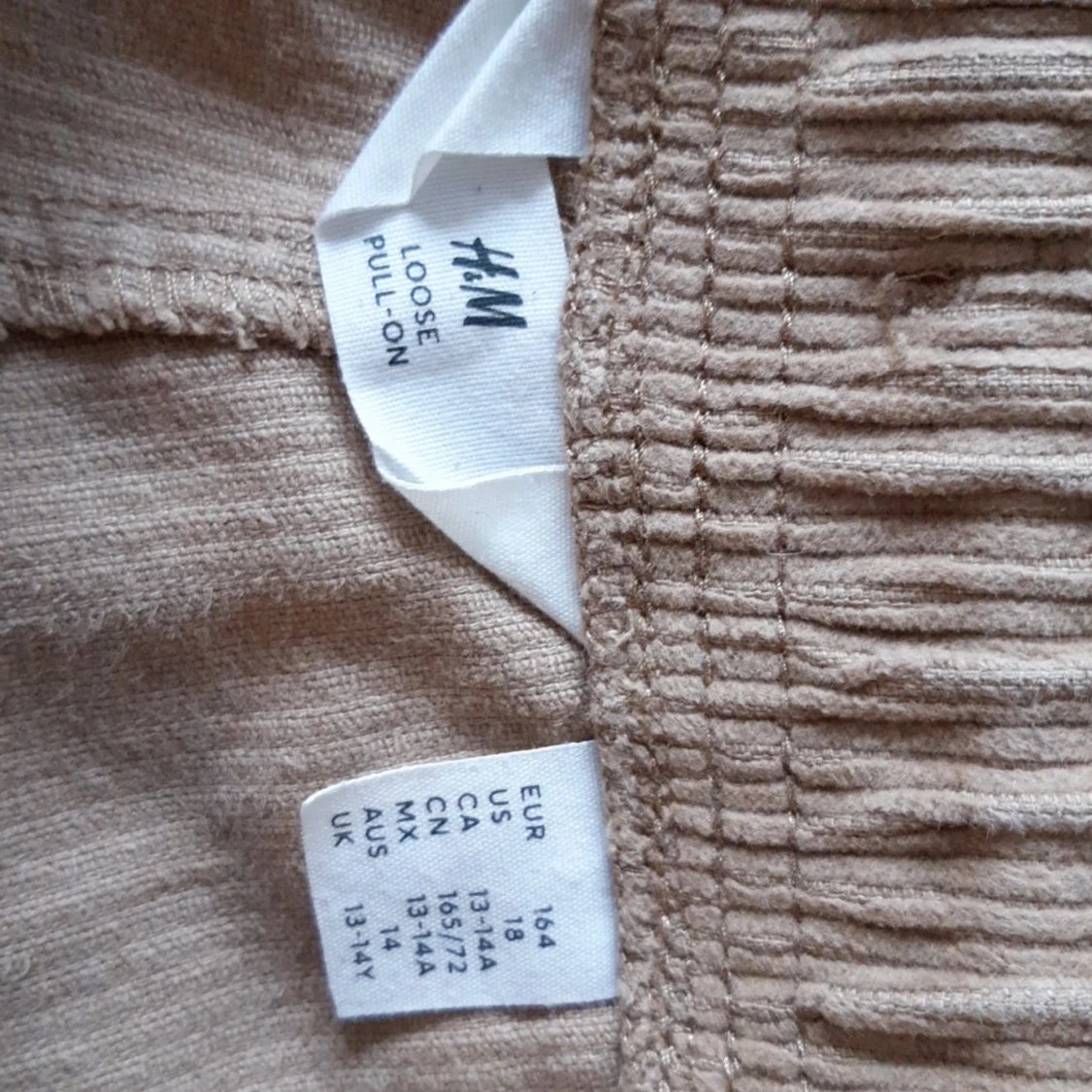 Beige manchesterbyxor från H&M - 91