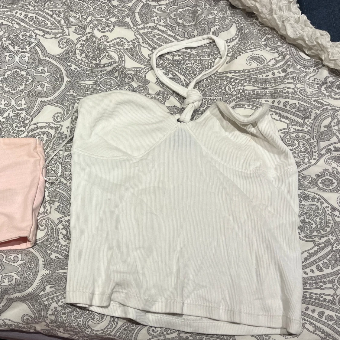 Två toppar för ENDAST 30kr/styck - 90