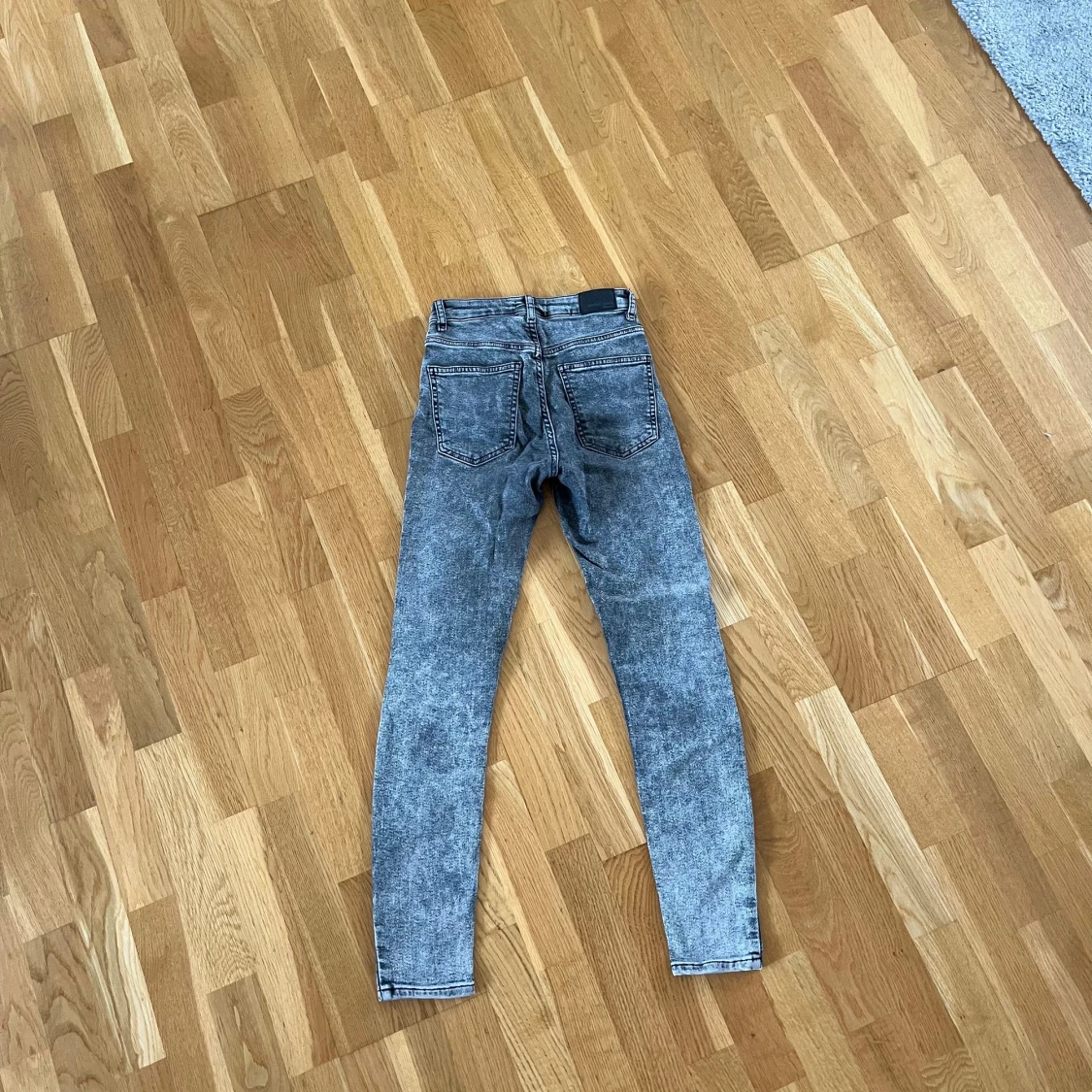 Gråa jeans - 90