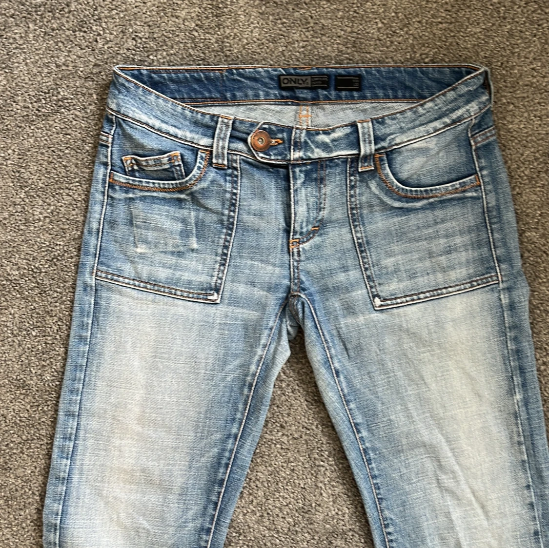 Lågmidjade jeans