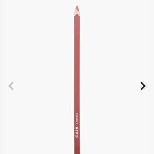 CAIA Laguna läpp penna  - Som ny endast swatchad! Säljs då jag inte tycker det är en färg för mig ☹️