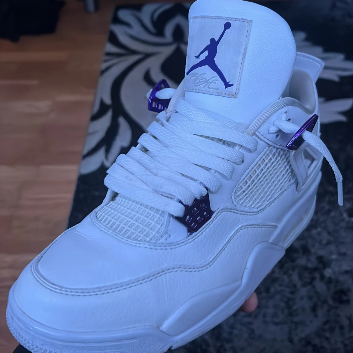 Jordan 4 metallic purple