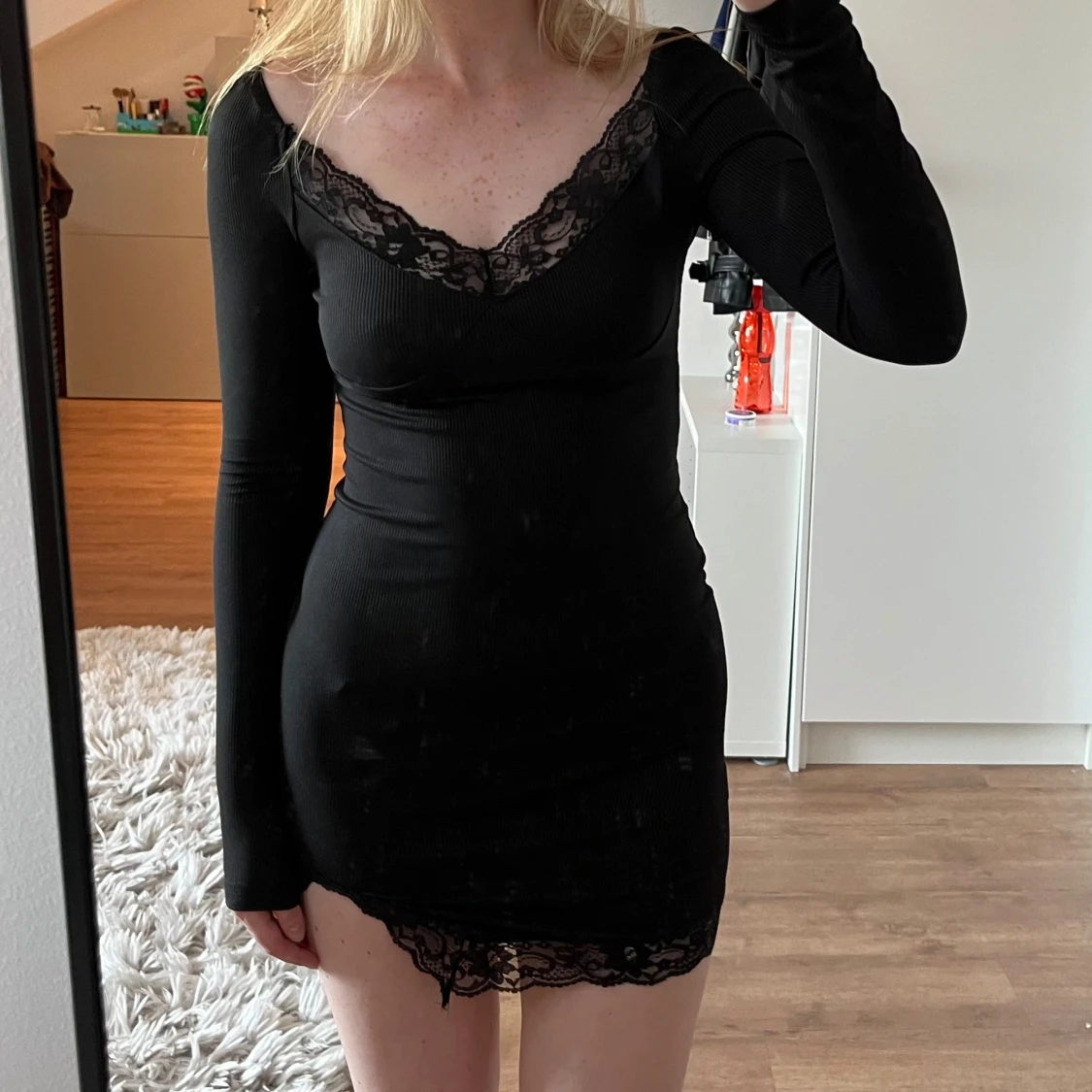 Klänning med spets  - 90