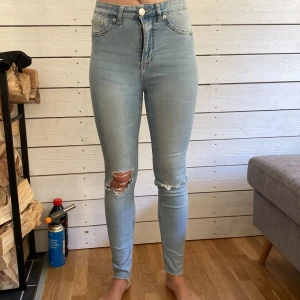 Blå jeans  - Använda och i bra skick 