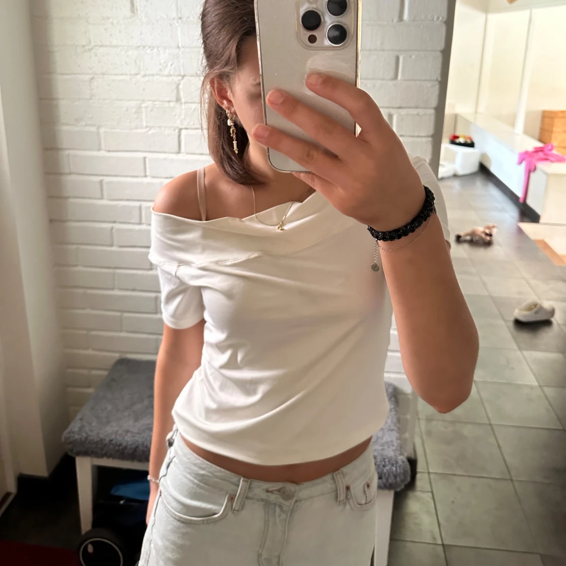 Vit offshoulder topp - 90