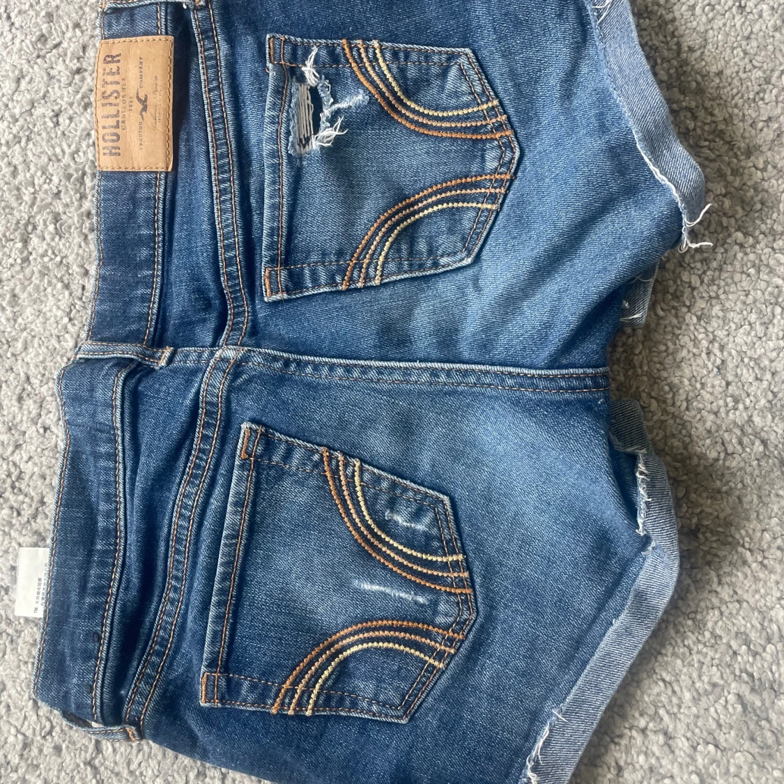 Lågmidjade Hollister shorts  - 91