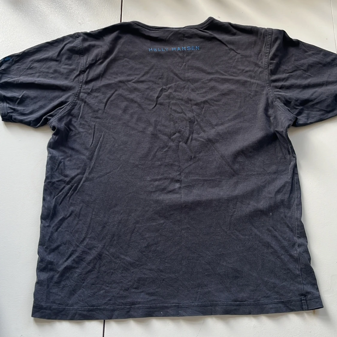 Helly Hansen tisha mörkblå - 90