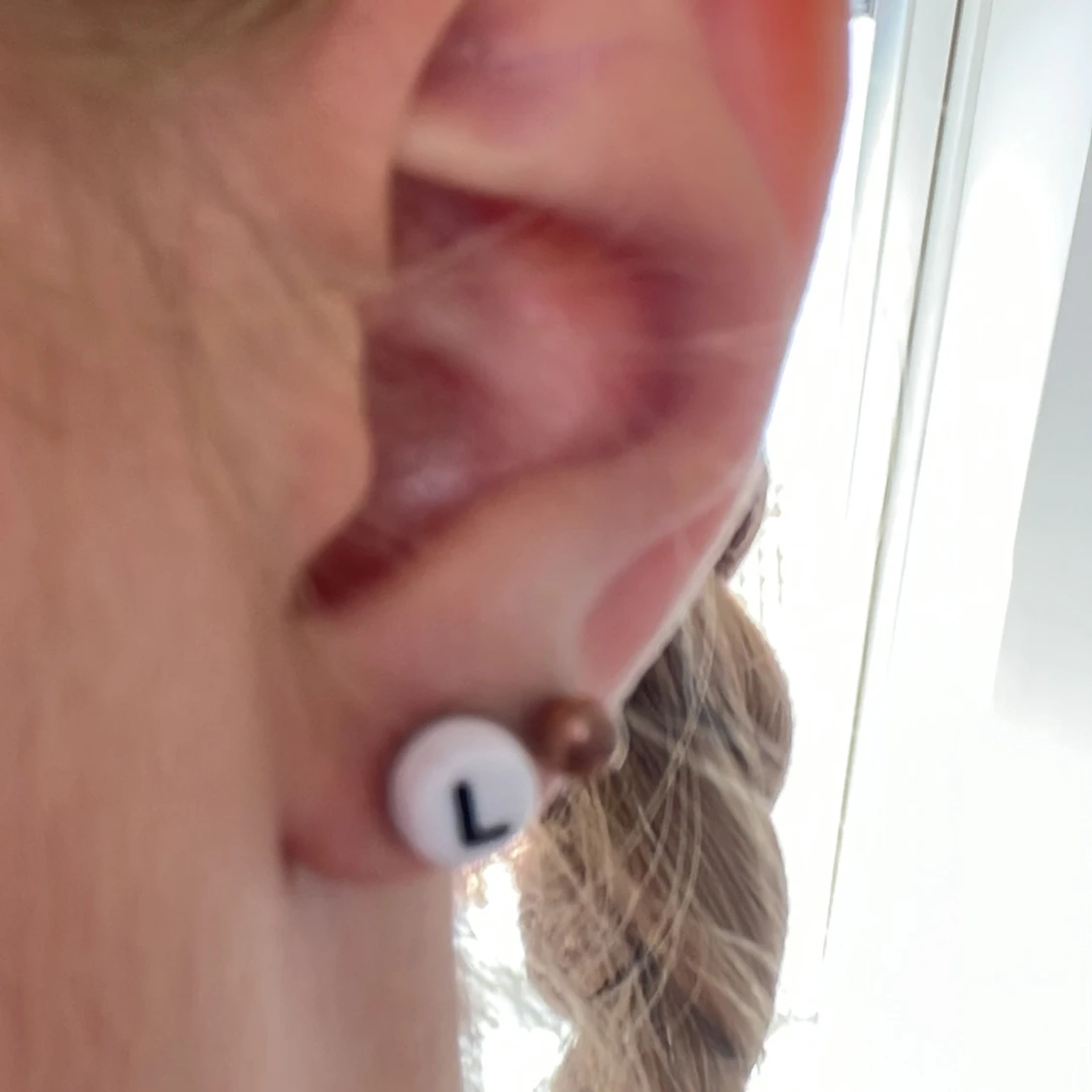 Bokstavsörhänge🩷🧚‍♀️