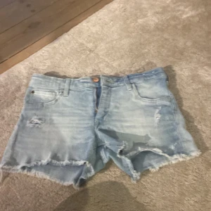 Jeans shorts  - Bra skick 🥰❤️