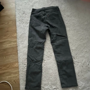 Jeans - Jeans i bra skick
