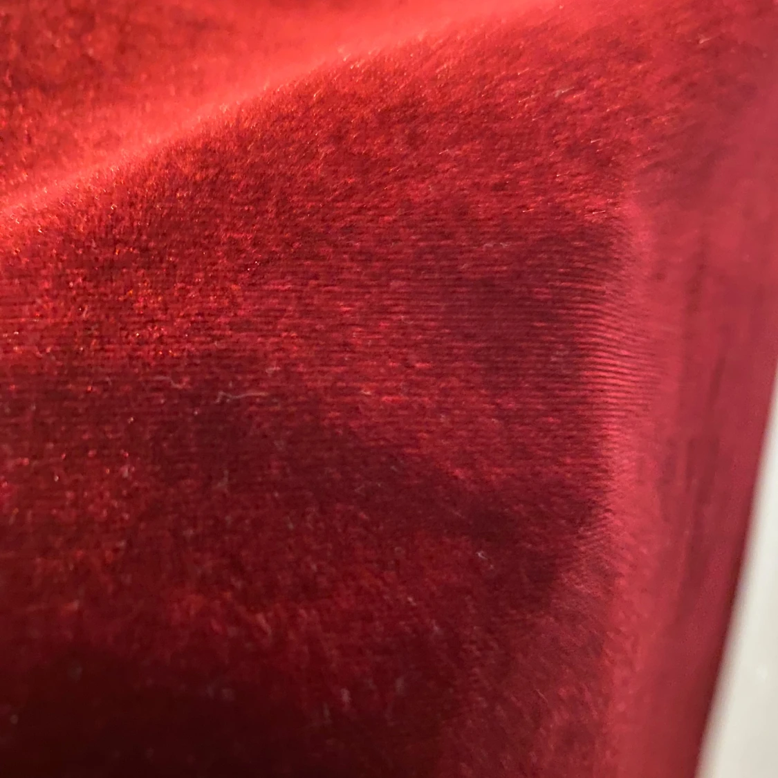 Vinröd klänning - 91