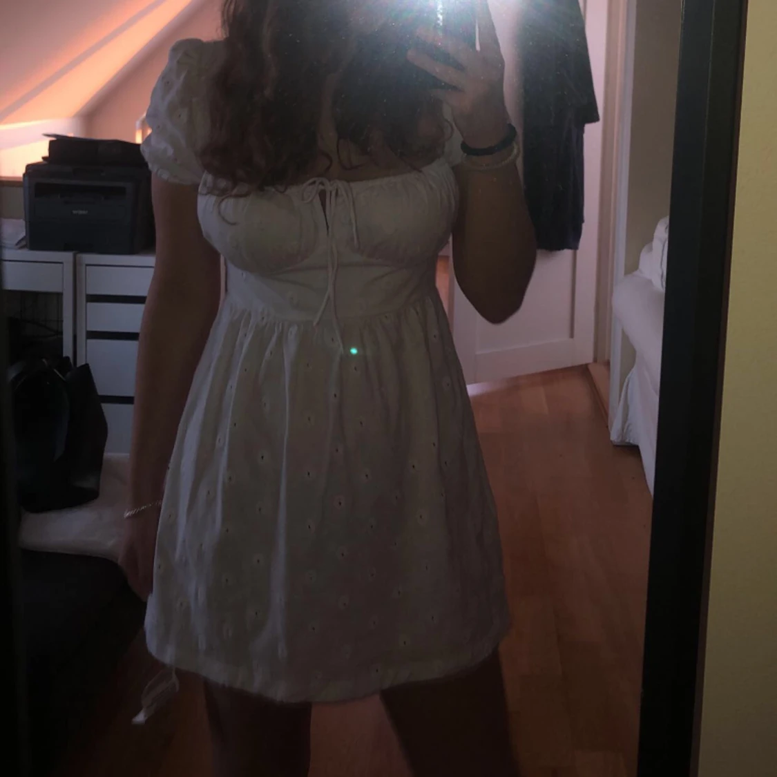 Säljer oanvänd studentklänning - 91