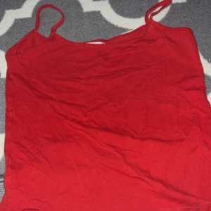 Rött linne - Endast seriösa köpare!