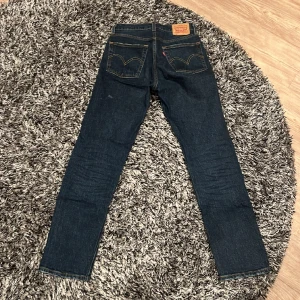 jättesköna mid waist jeans från levis!!❤️ - jätte snygga och sköna jeans för bra pris! #jeans #levis