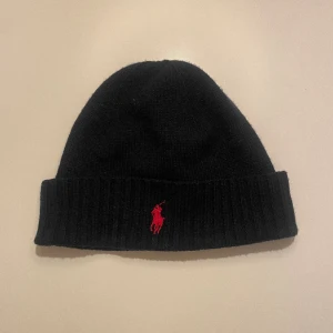 Ralph Lauren mössa - Helt nyskick 