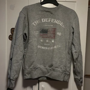 Tjock tröja  - Bra skick 