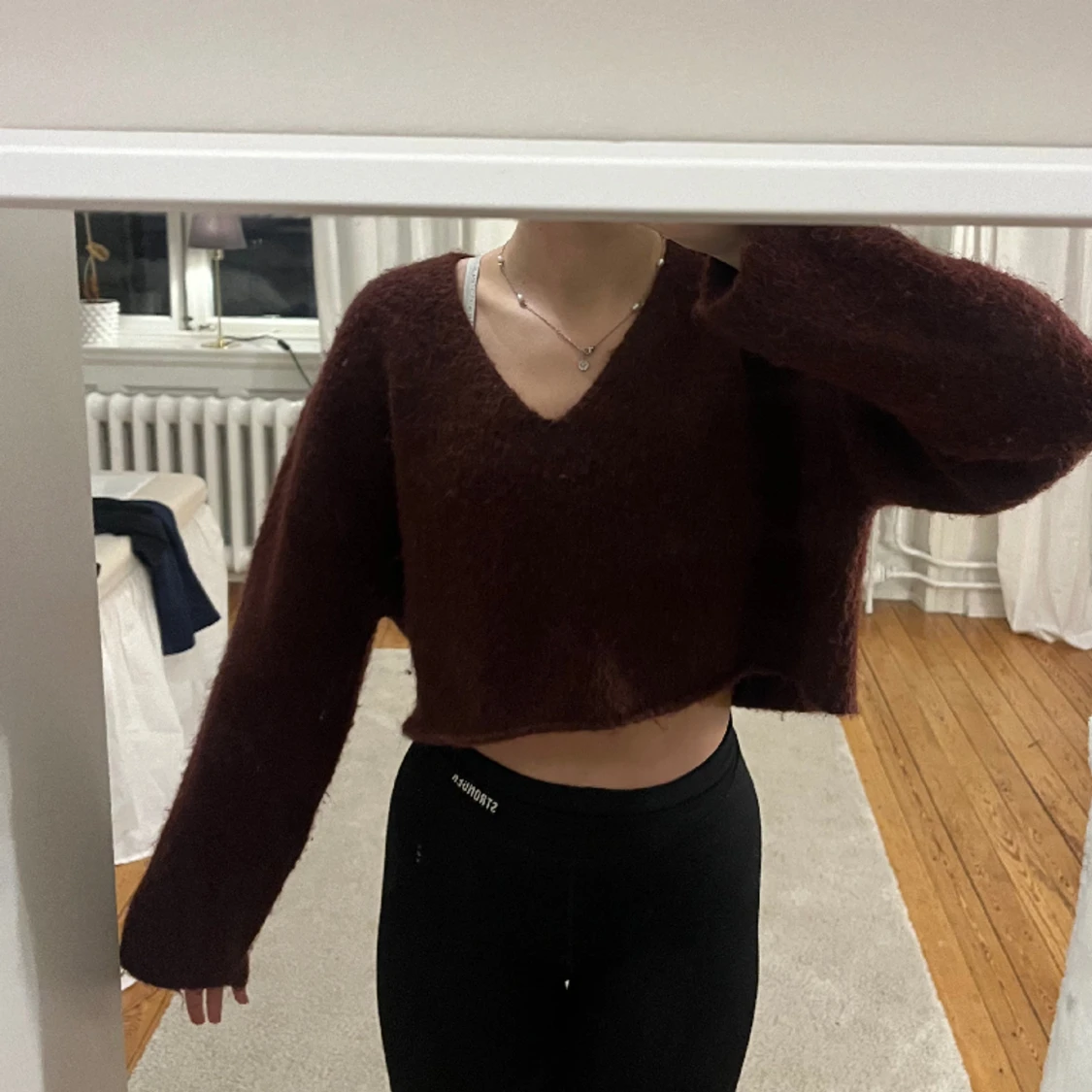 Kort stickad tröja - 90