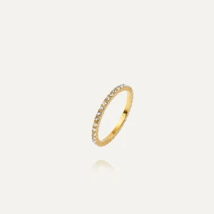 Mockberg ring - Säljer min super fina Mockberg ring jag fick i julklapp då en av alla stenar har släppt och jag köpte en ny. Ser helt oanvänd ut, så alltså super fint skick