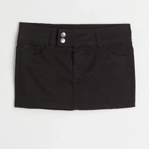 Lågmidjad kjol - Så fin Lågmidjad kjol💕 skriv vid intresse💞 