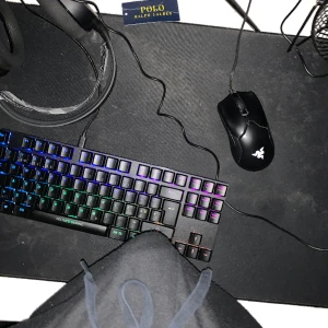 Schysst tangentbord  - Funkar i för alla fingrar👍🏿